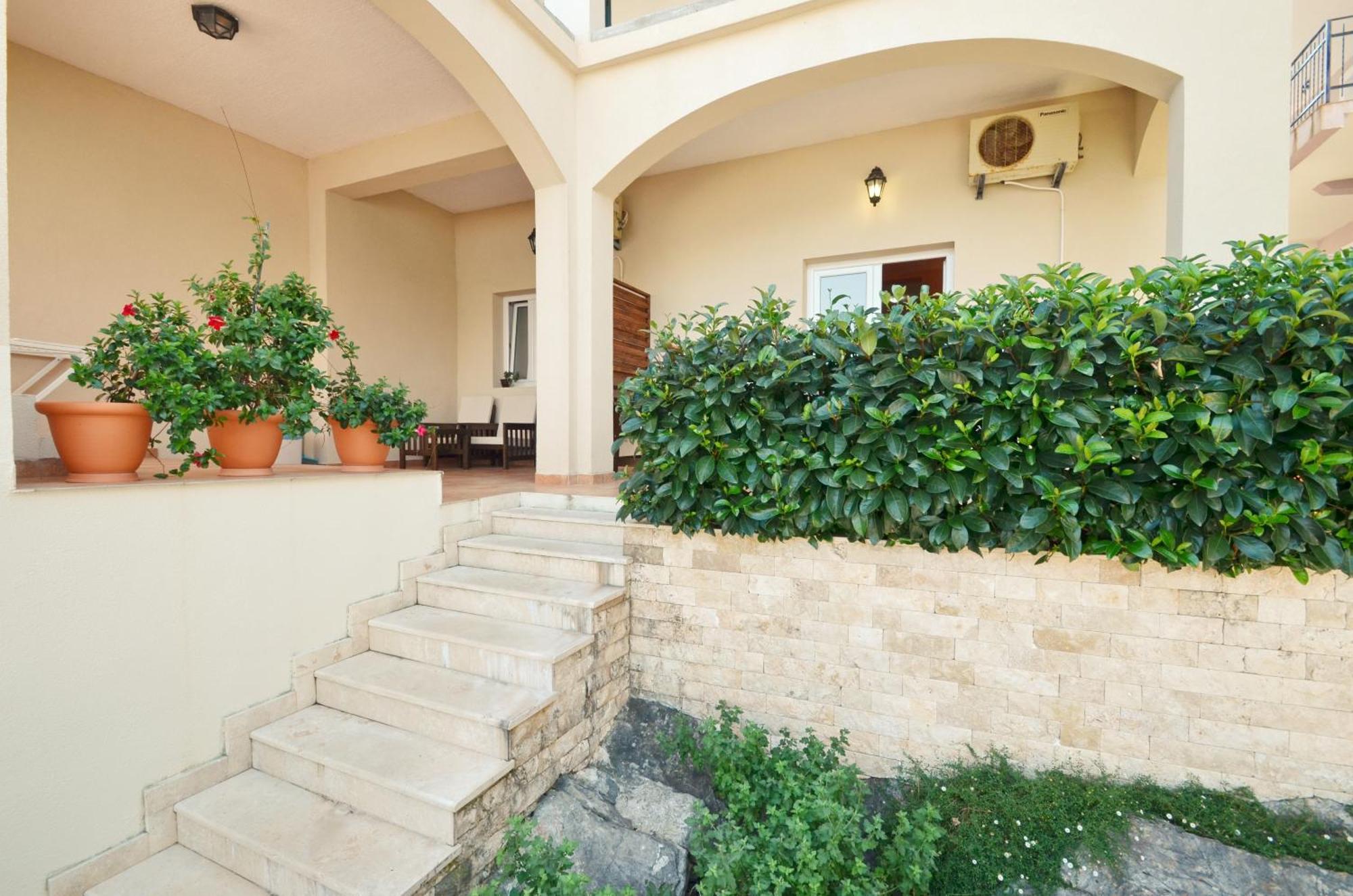 Dubravcevic Residence Тиват Экстерьер фото